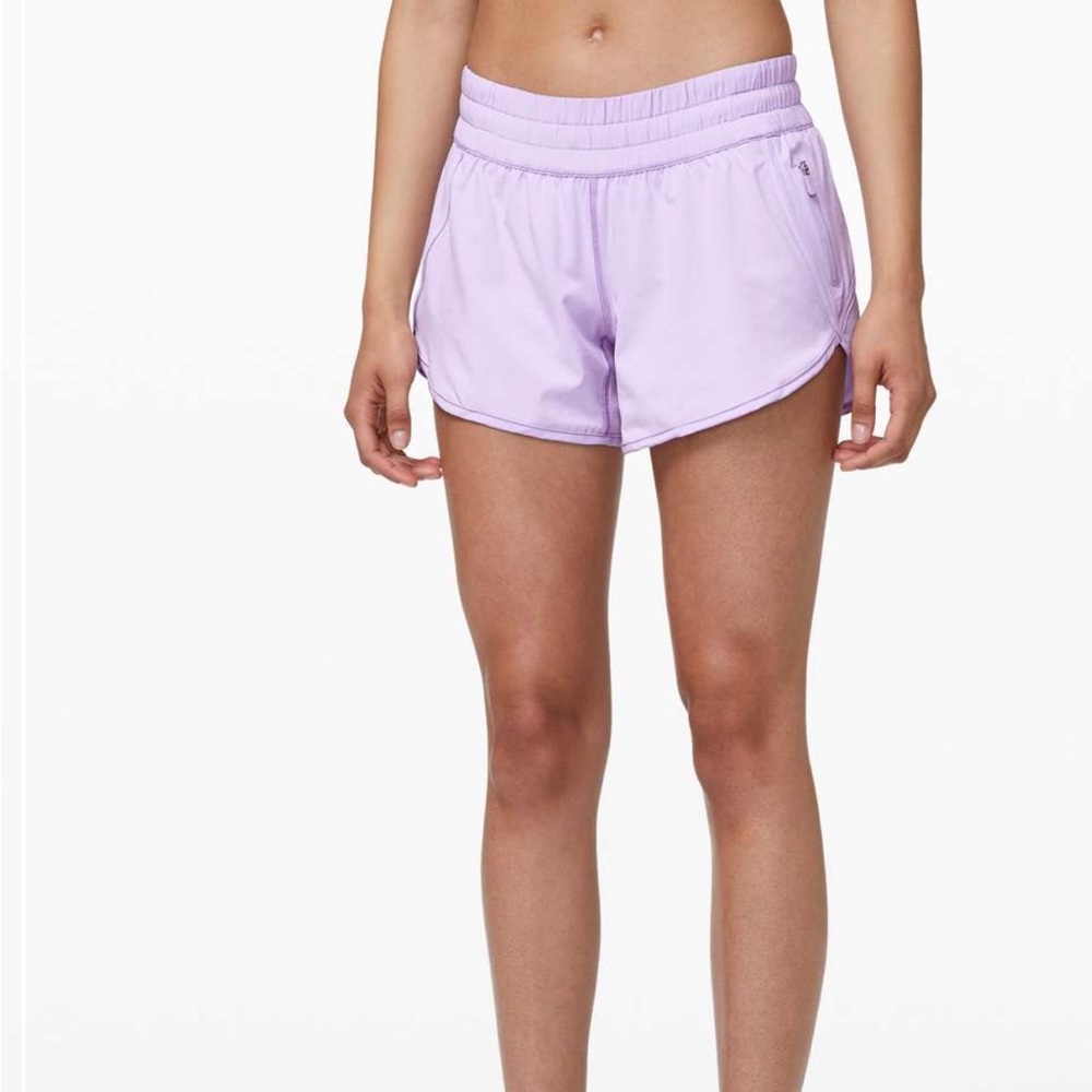 Lululemon Tracker Short V *4" in Sheer Violet
